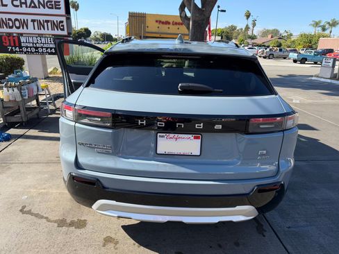 Used 2025 Honda Prologue Touring image 2