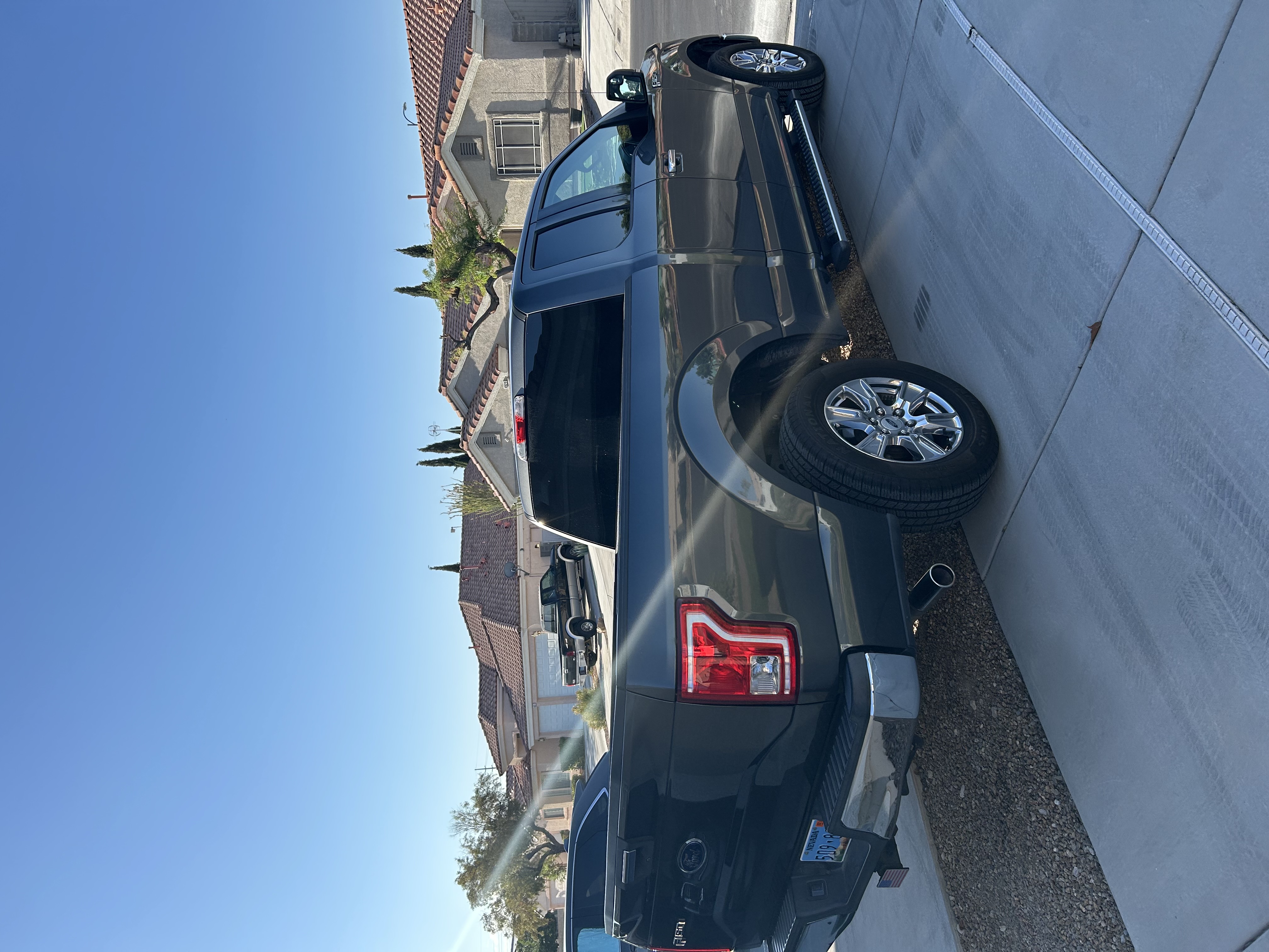 Used 2017 Ford F150 XLT w/ Equipment Group 301A Mid RWD image 6