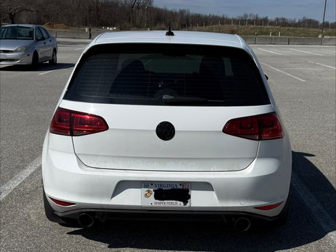Used 2016 Volkswagen GTI S image 5