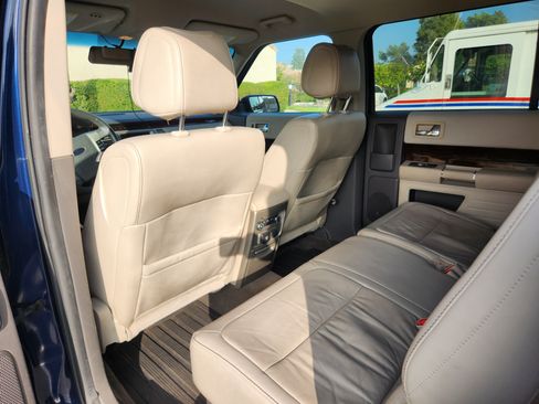 Used 2012 Ford Flex SEL w/ Equipment Group Order Code image 9