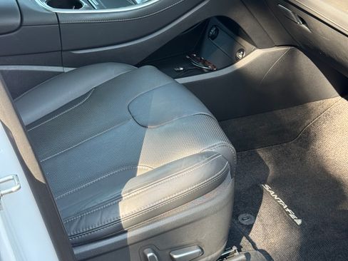 Used 2023 Hyundai Santa Fe Calligraphy w/ Cargo Package image 5