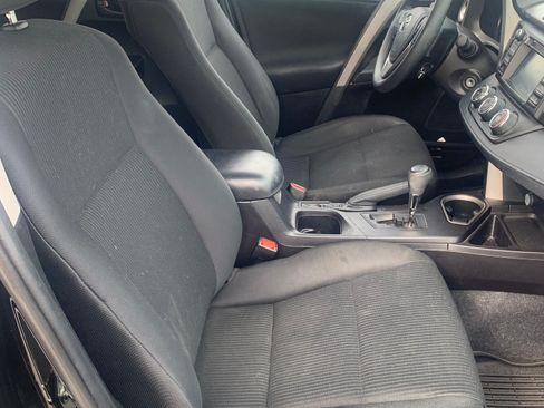 Used 2018 Toyota RAV4 LE w/ All Weather Liner Package image 2