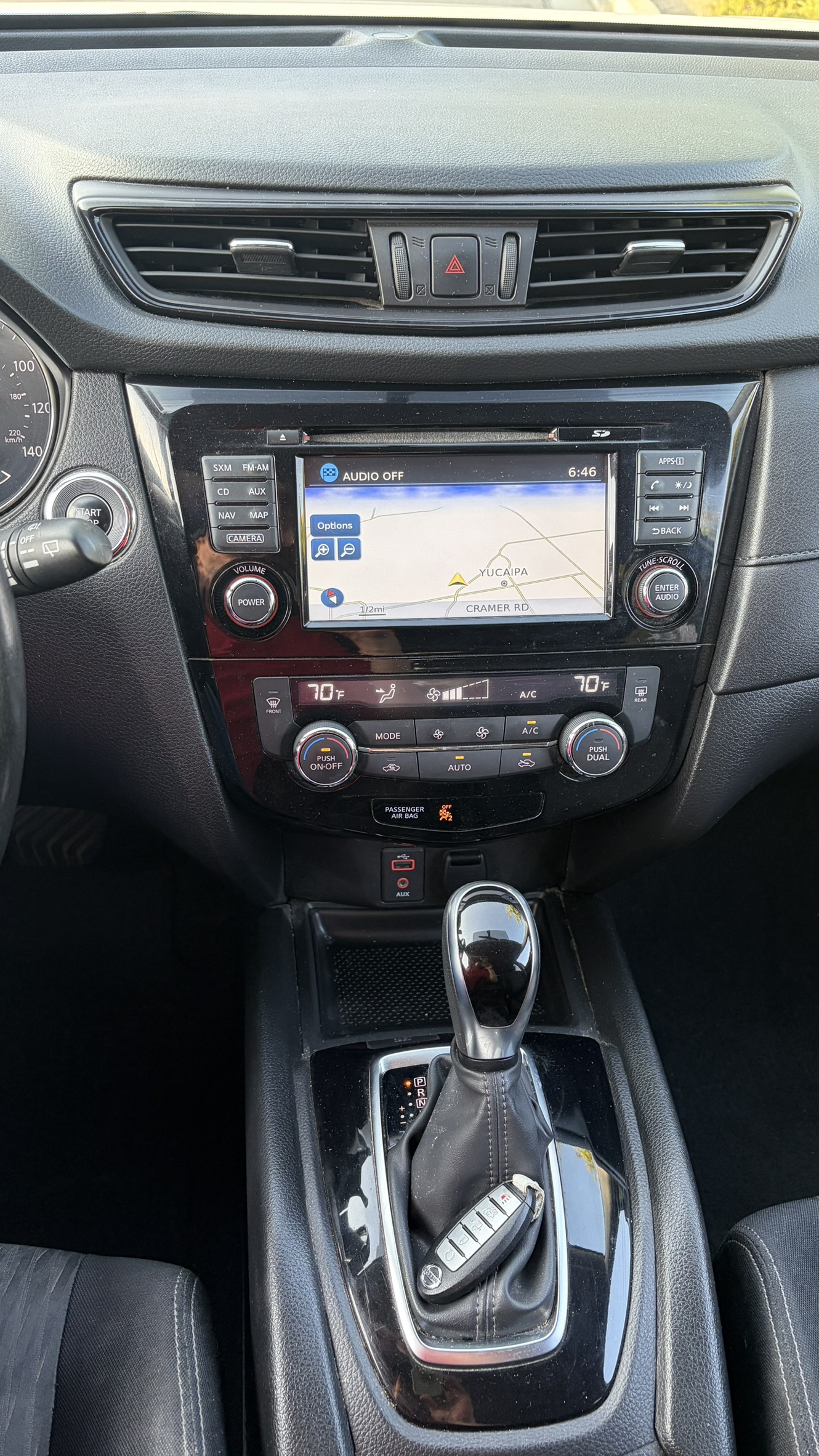 Used 2017 Nissan Rogue SV w/ SV Premium Package AWD/4WD image 21