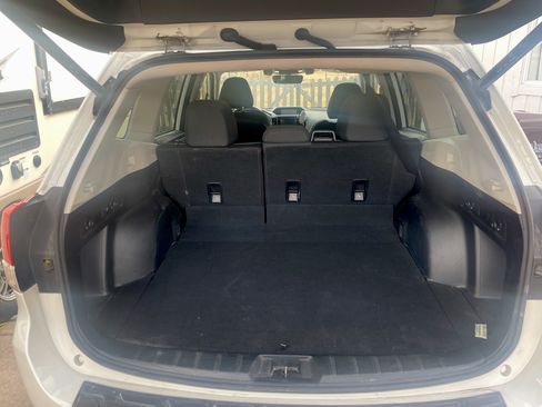 Used 2020 Subaru Forester Premium image 11