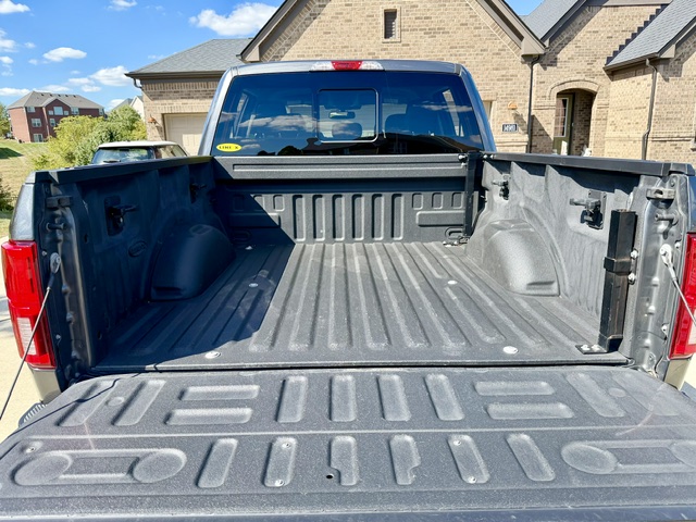 Used 2019 Ford F150 Lariat AWD/4WD image 6