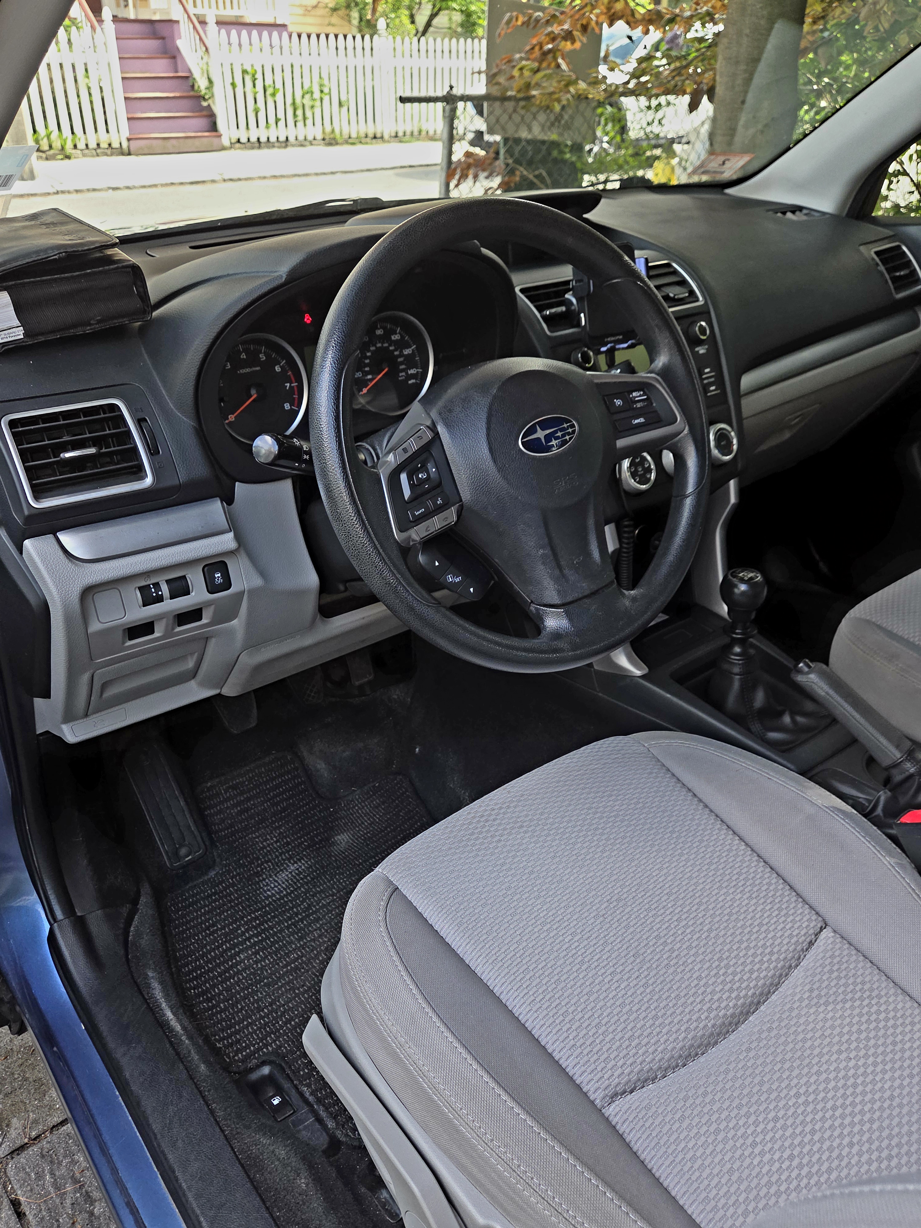 Used 2016 Subaru Forester 2.5i AWD/4WD image 22