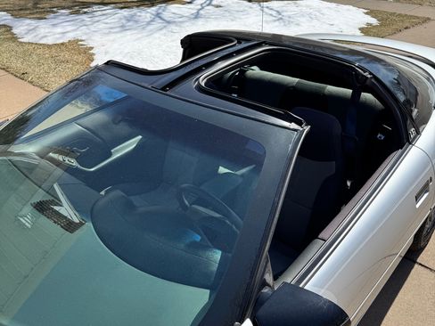 Used 1995 Chevrolet Camaro Z28 image 12