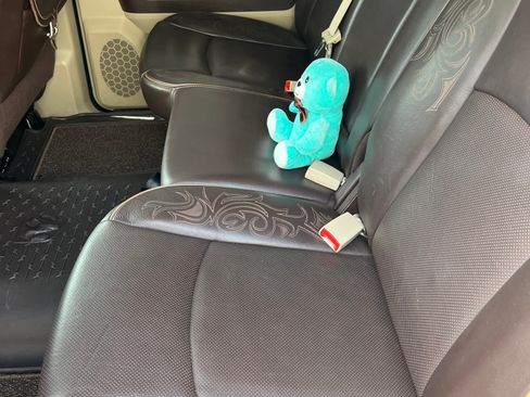 Used 2016 RAM 1500 Laramie Longhorn w/ Convenience Group image 14