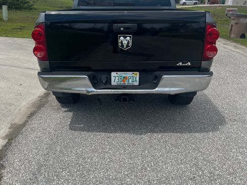 Used 2007 Dodge Ram 1500 Truck SLT image 9