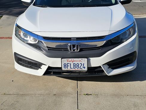Used 2018 Honda Civic LX image 8