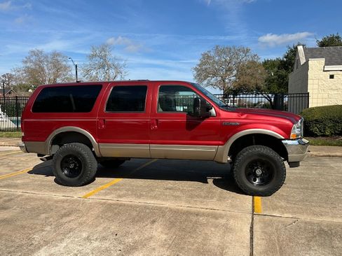 Used 2000 Ford Excursion Limited image 2