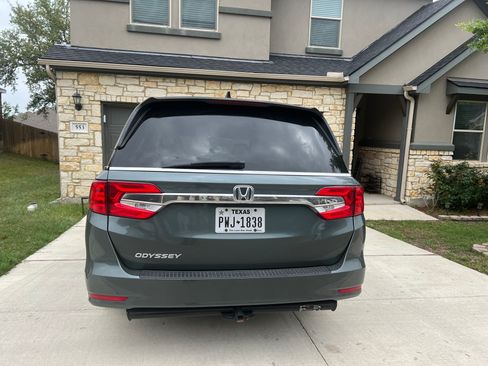 Used 2020 Honda Odyssey EX-L image 11