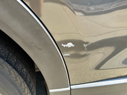 Used 2018 MAZDA CX-9 Touring image 12