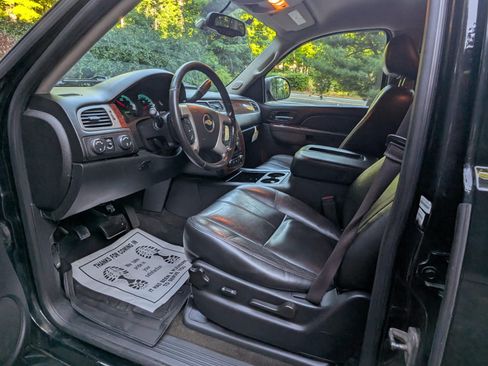 Used 2013 Chevrolet Tahoe 4WD Hybrid image 4
