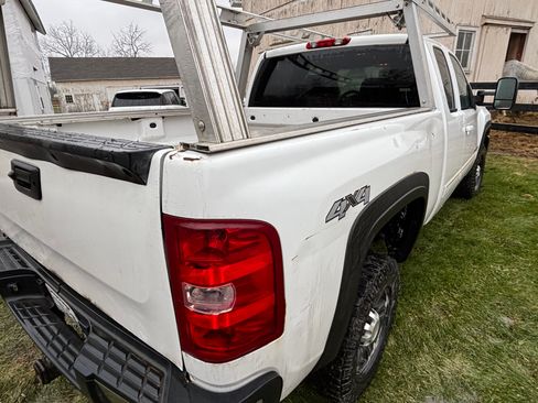 Used 2009 Chevrolet Silverado 2500 LTZ w/ Safety Package image 13