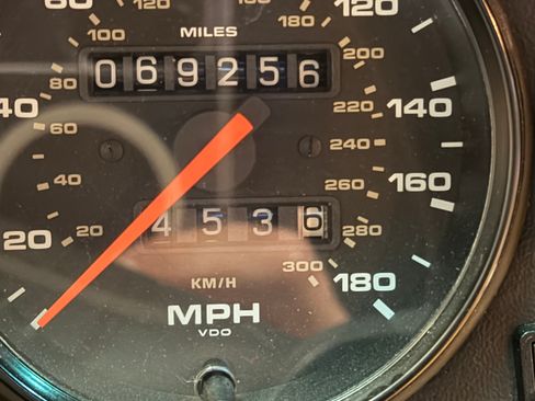 Used 1996 Porsche 911 Carrera 4 image 27