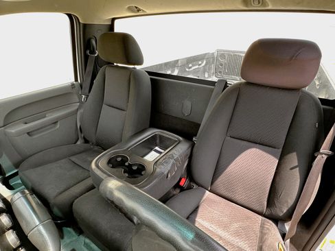 Used 2012 Chevrolet Silverado 1500 W/T image 15