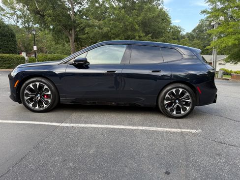 Used 2026 BMW iX xDrive60 w/ M Sport Package AWD/4WD image 1