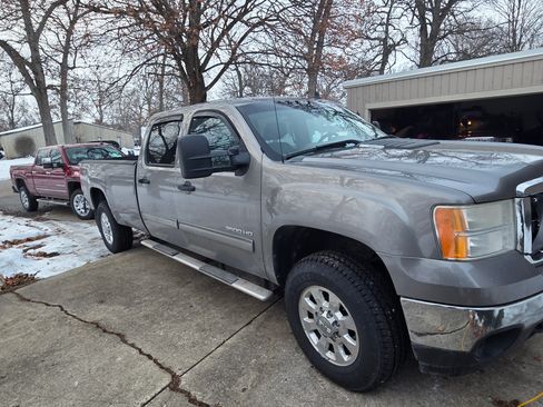 Used 2014 GMC Sierra 3500 SLE w/ SLE Preferred Package image 12
