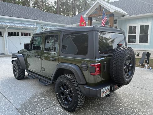 Used 2021 Jeep Wrangler Unlimited Sport image 5