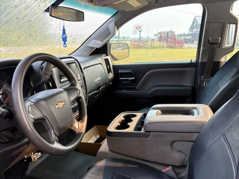 Used 2014 Chevrolet Silverado 1500 W/T RWD image 6