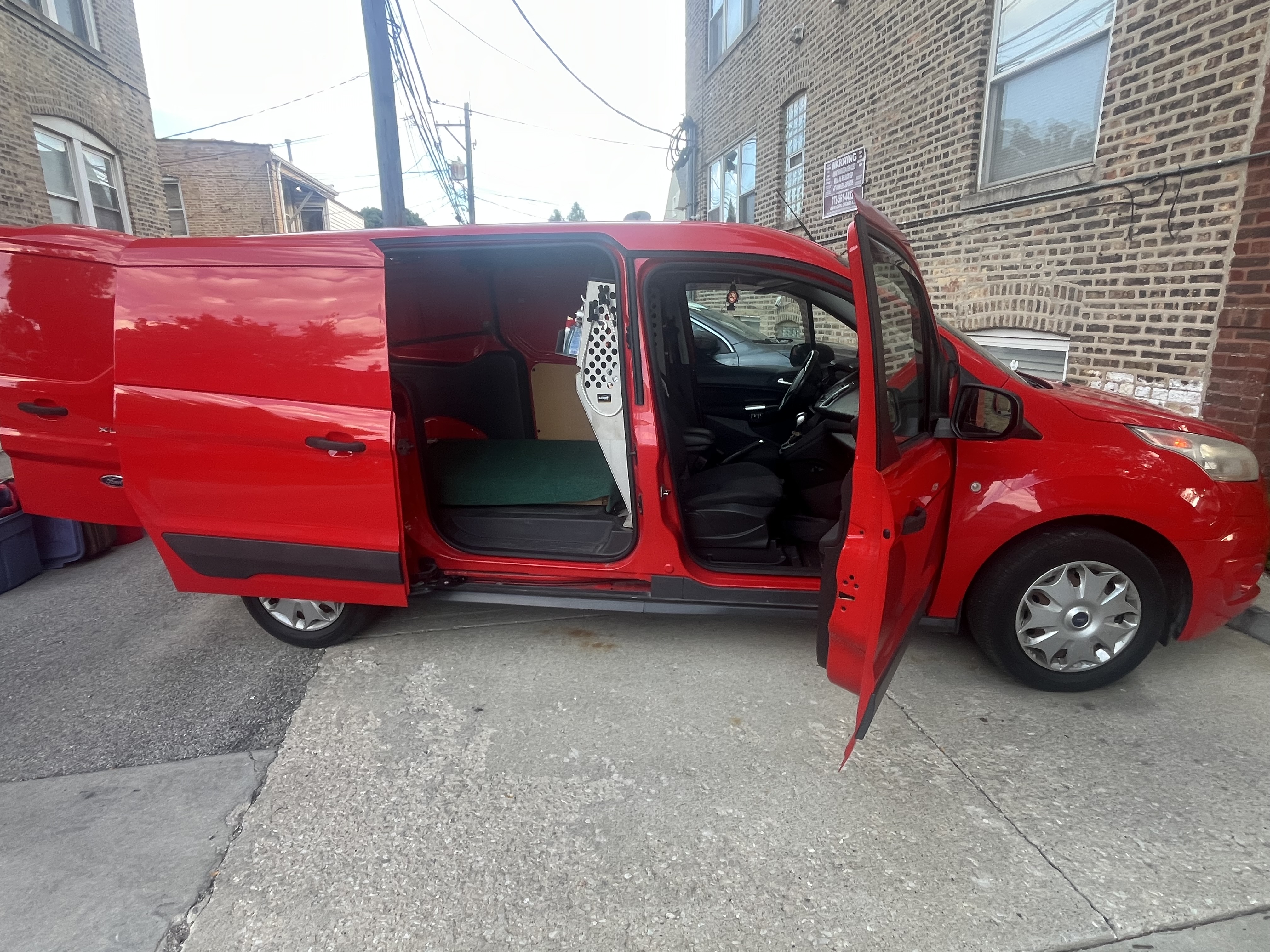 Used 2017 Ford Transit Connect XLT FWD image 12