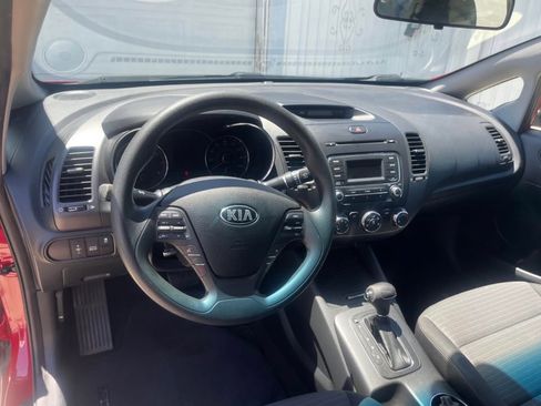 Used 2016 Kia Forte LX w/ LX Popular Plus Package FWD image 8