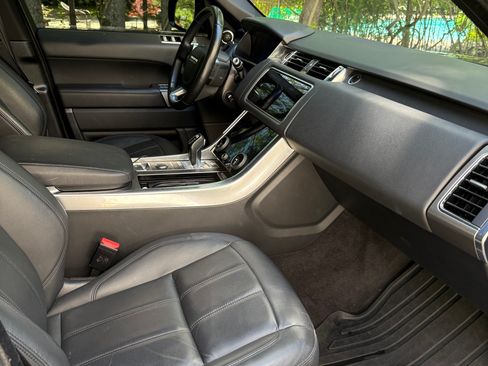 Used 2021 Land Rover Range Rover Sport SE AWD/4WD image 11