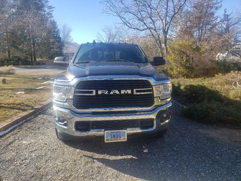 Used 2019 RAM 3500 Big Horn image 3