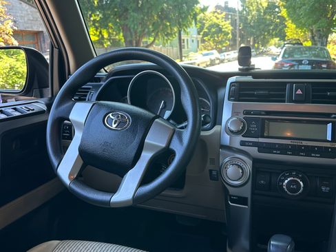 Used 2011 Toyota 4Runner SR5 RWD image 9