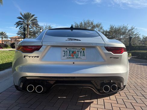 Used 2022 Jaguar F-TYPE Coupe image 4