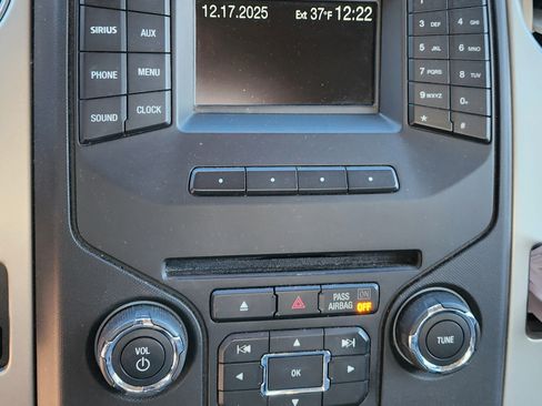 Used 2014 Ford F150 XLT w/ Equipment Group 302A Luxury image 17