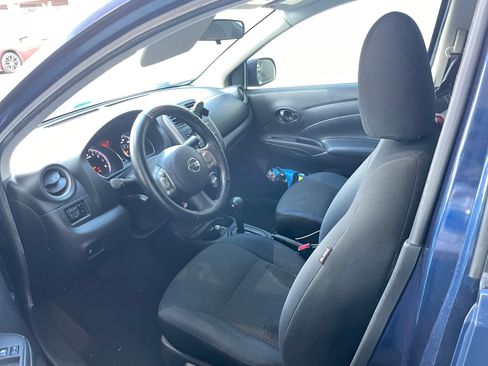 Used 2012 Nissan Versa SV w/ Convenience Pkg image 6