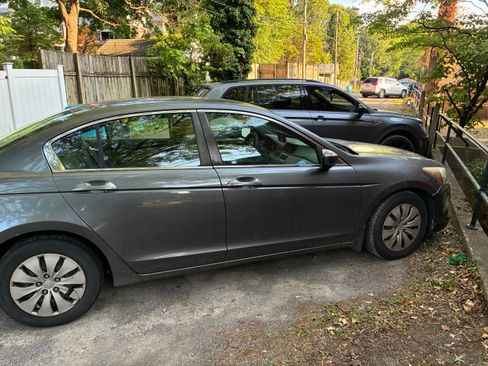 Used 2009 Honda Accord LX image 4