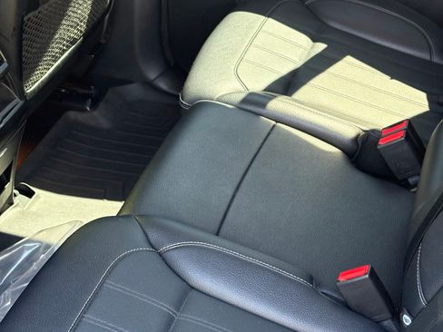 Used 2015 Mercedes-Benz GL 320 BlueTEC 4MATIC image 10