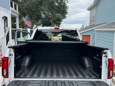 Used 2020 Ford F150 Lariat w/ Equipment Group 501A Mid image 31