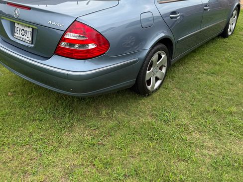 Used 2006 Mercedes-Benz E 500 4MATIC Sedan image 8