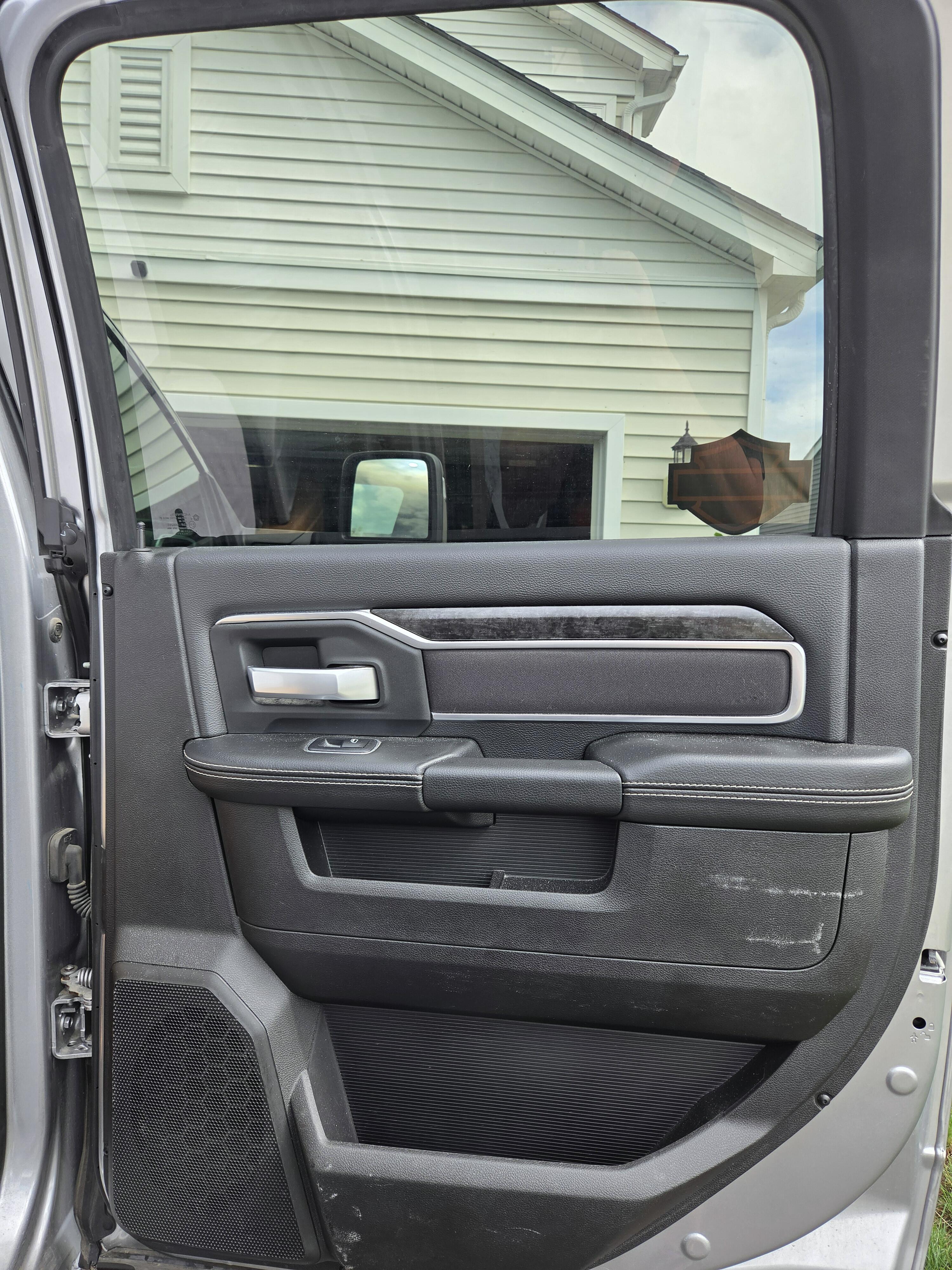 Used 2024 RAM 4500 SLT w/ Quick Order Package 2YG SLT AWD/4WD image 17