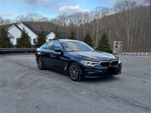Used 2017 BMW 540i image 1