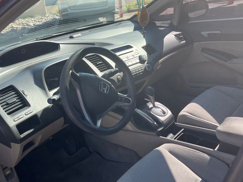 Used 2010 Honda Civic LX image 5