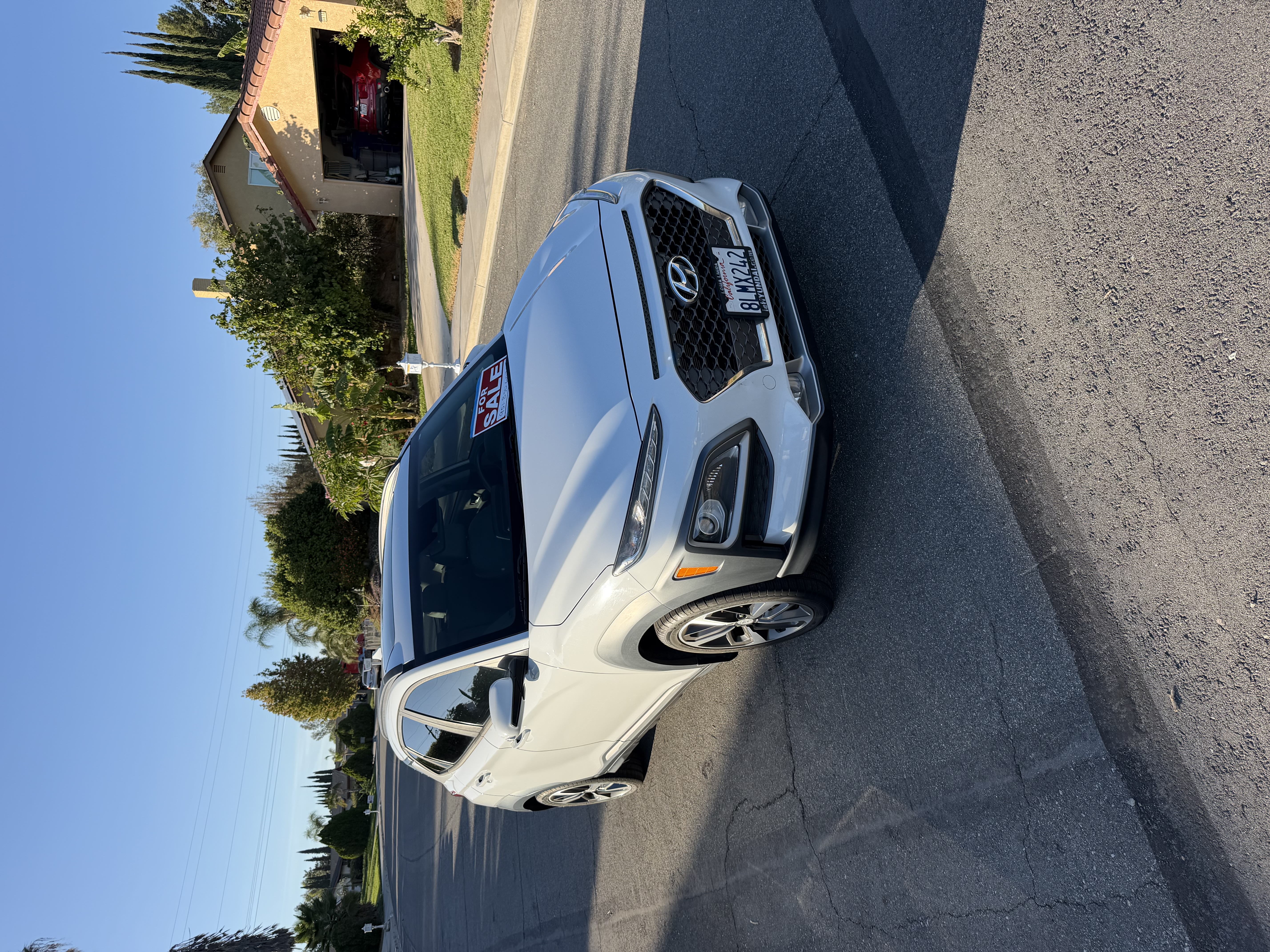 Used 2019 Hyundai Kona Limited FWD image 1