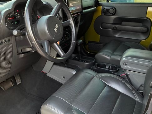 Used 2007 Jeep Wrangler Sahara w/ PWR Convenience Group AWD/4WD image 10