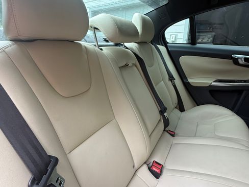Used 2016 Volvo S60 T5 Premier FWD image 13