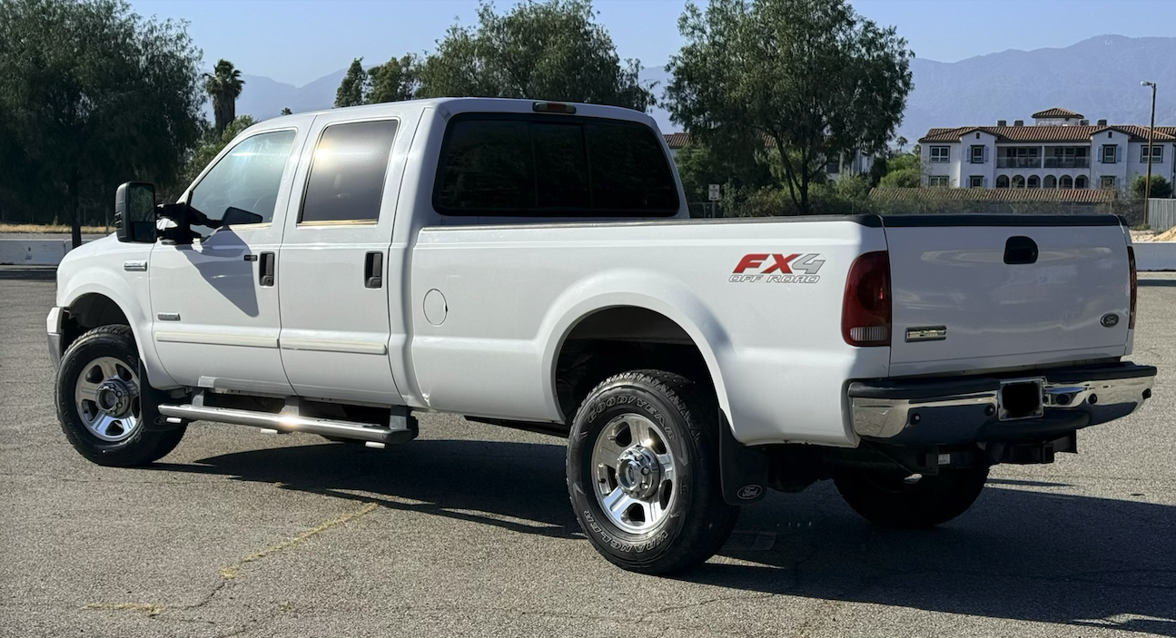 Used 2006 Ford F350 Lariat AWD/4WD image 9