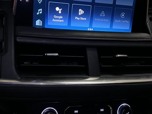 Used 2023 Chevrolet Tahoe RST image 2