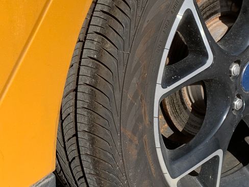 Used 2012 Ford Focus SE w/ SE Sport Pkg image 14