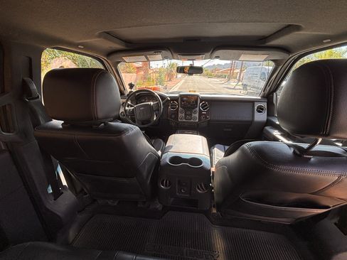Used 2014 Ford F350 Lariat w/ Lariat Ultimate Package image 19