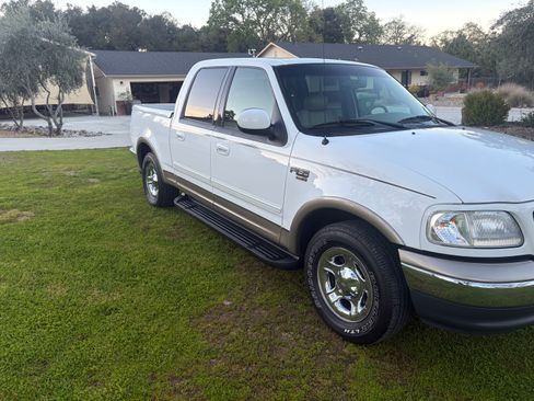 Used 2001 Ford F150 Harley-Davidson image 19