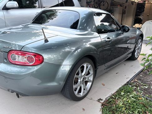 Used 2013 MAZDA MX-5 Miata Grand Touring w/ Premium Pkg image 4