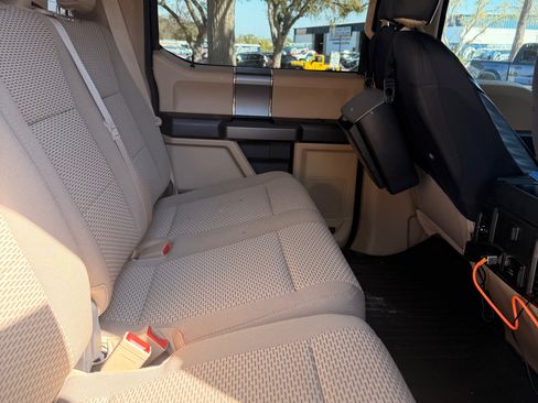 Used 2019 Ford F250 XLT w/ XLT Premium Package image 5